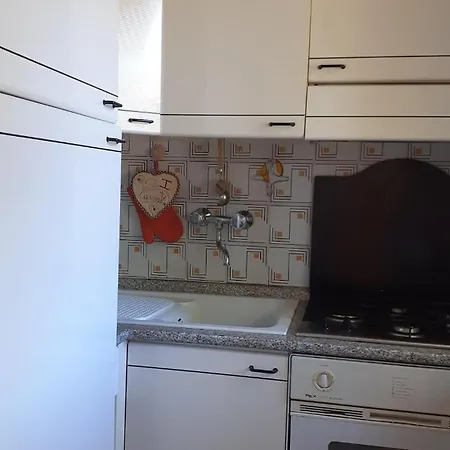 アパート Comfortable Flat In Alba Adriatica, Abruzzo Italy