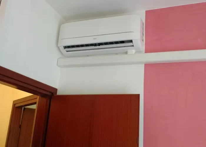 Comfortable Flat In Alba Adriatica, Abruzzo Italy Apartman