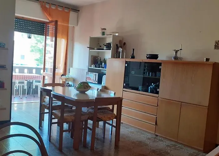 Comfortable Flat In Alba Adriatica, Abruzzo Italy Apartman